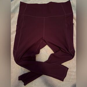 On-the-go powerhold high-waisted legging